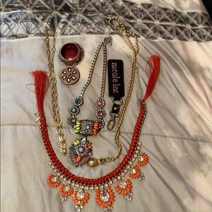 Beautiful pre-Loved necklace bundle!